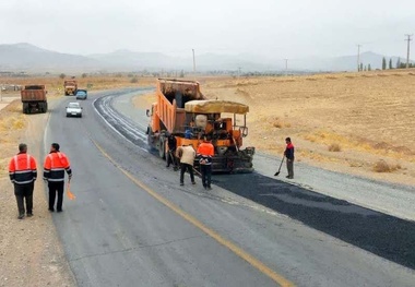 جزئیات بازدید از ۲۴ پروژه ایمنی و بهسازی راه‌ ها در حوزه لارستان