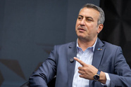 چرا ترمینال فرودگاه امام (ره) در شأن مسافران نیست؟ ضرورت بازطراحی ترمینال فرودگاه برای ارتقای خدمات مسافری