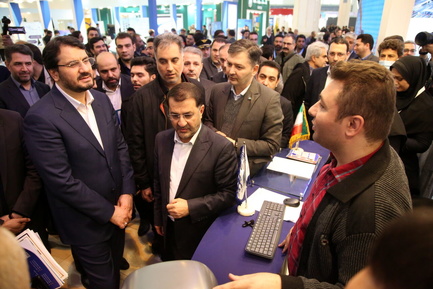 بازدید بذرپاش نمایشگاه حمل و نقل و لجستیک