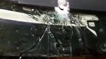 فیلم| باری که از کامیون در حال حرکت به سرقت رفت