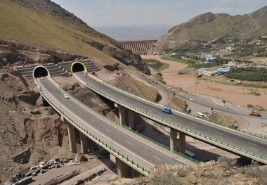 درخواست ۴۰۰ میلیارد تومان برای بهره برداری باند رفت آزادراه منجیل-رودبار 