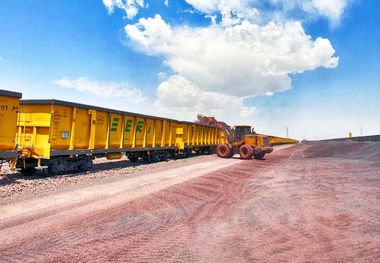 رشد ۱۹ درصدی بارگیری راه آهن یزد در هشت ماهه ۱۴۰۴