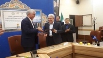 تاکسی‌های اینترنتی باید از شهرداری مجوز بگیرند