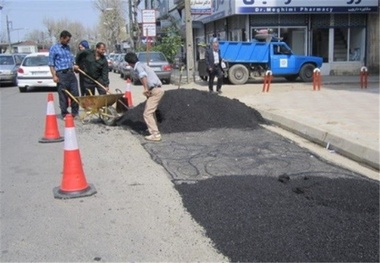 پرداخت طلب پیمانکاران آسفالت جاده‌های کرمانشاه در سال آینده