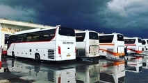 مطالبات بر زمین مانده رانندگان اتوبوس پس از شیوع کرونا