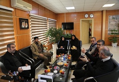 جلسه هم‌اندیشی ایثارگران استانداری تهران با مدیرکل فرودگاه مهرآباد

