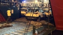 ماجرای عجیب واردات خودروهای جدید کیا ؛ این همه هیاهو برای ۲۲ دستگاه خودرو