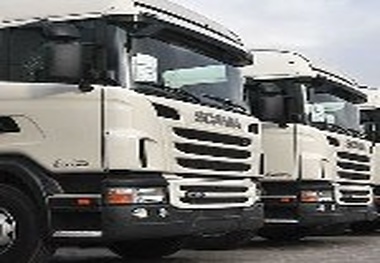 ترافیک سنگین کامیونها در مرز پرویز خان