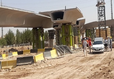 برخی پروژه های حیاتی ۴۰ سال معطل مانده اند
