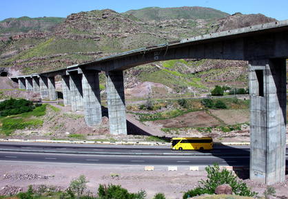  خط‌آهن قزوین - رشت 