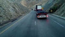 مشکلات مسیر جاده ای حاجی آباد بندرعباس + عکس