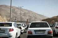 محور چالوس و آزادراه تهران - شمال در مقاطعی همچنان پرترافیک هستند 