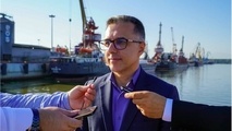 مرکز ساخت و تعمیرات انواع شناورها در مجتمع بندری انزلی آماده انعقاد قرارداد است 