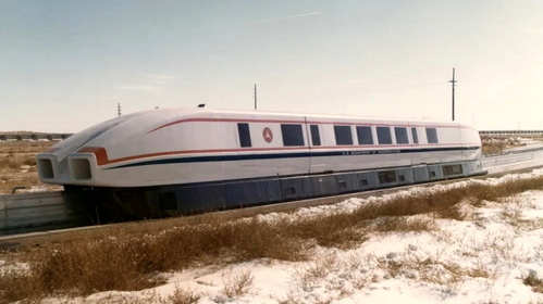 Hovertrain؛ قطار راکتی (2)
