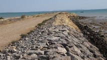 احداث اسکله‌ها و راه دسترسی بندرگاه خمیر طبق ضوابط زیست محیطی