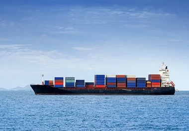 US Tweaks Foreign-Built Ships Fees, Raises Tariffs on Chinese Equipment