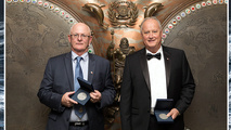 
Flame-defying maritime pilots recognized with IMO bravery accolade
