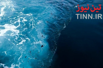 عملیات پاکسازی جزیره خارگ از آلودگی نفتی