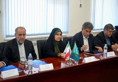 گسترش همکاری‌ های ترانزیتی و لجستیکی؛ محور رایزنی‌ های وزیر راه در قزاقستان

