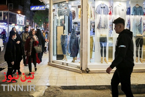 تصاویر عجیب از قم؛ اینجا کسی کرونا را جدی نمی‌گیرد!‎