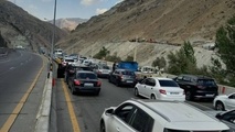 بارش باران در محورهای مازندران؛ ترافیک سنگین در گلوگاه‌ های مواصلاتی تهران