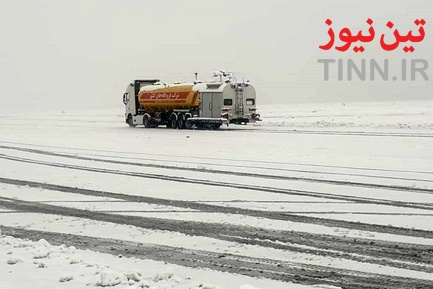 بارش برف و عملیات زمستانی در فرودگاه بین‌المللی مهرآباد تهران