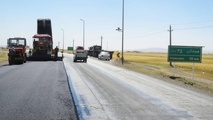 رفع ۵۱ نقطه حادثه خیز در جاده های همدان؛ ارتقای ایمنی با توسعه روشنایی و زیرساخت ها