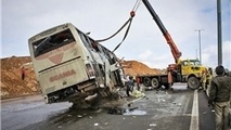 جزئیات واژگونی اتوبوس ولوو در جاده شیراز