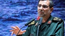 بازدید فرمانده نیروی دریایی سپاه پاسداران از صنایع دریایی وزارت دفاع در بندرعباس 