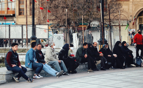 شرایط عجیب فاصله‌گذاری اجتماعی در همدان