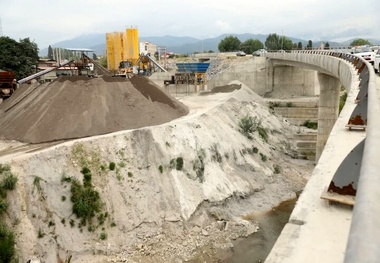 استاندار مازندران: بندر نوشهر تا ۲ ماه آینده صاحب راه اختصاصی می شود
