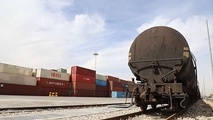  ثبت رکورد جدید تخلیه ریلی در بندر امام 