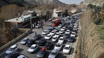 ترافیک در جاده کرج - چالوس سنگین است