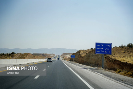 آزادراه اصفهان شیراز (16)