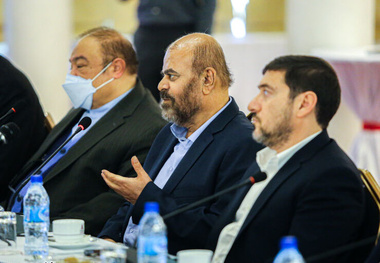 مأموریت دستیار رئیس جمهور روسیه برای راه آهن رشت - آستارا و برقی کردن اینچه برون- گرمسار 