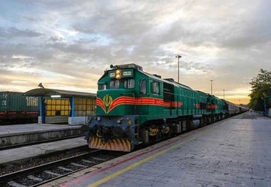 حمل و نقل ریلی؛ نیازمند تمرکز بر بهره وری پیش از تامین لکوموتیو