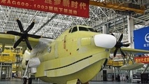 هواپیمای غول‌ پیکر دوزیست چینی با موفقیت آزمایش شد 