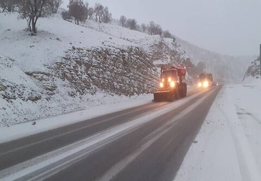 راه ارتباطی ۸۴۳ روستای کردستان بازگشایی شد 