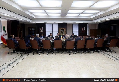 دیدار وزیر راه و شهرسازی با وزیر تجارت خارجی ازبکستان