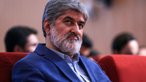 مردم‌داری، سرزندگی و سرکشی به مناطق محروم از ویژگی‌های مثبت هاشمی است