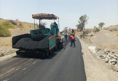 تسریع در روند اجرای پروژه های راهداری میناب