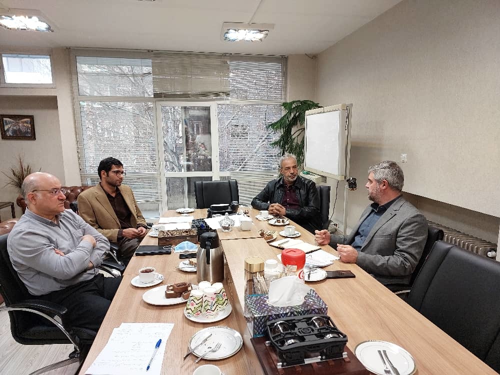 واردات لکوموتیو و واگن علاج مشکل حمل و نقل ریلی نیست