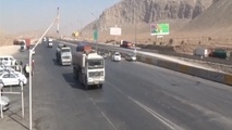 جاده های خراب اصفهان در شان مردم این استان نیست