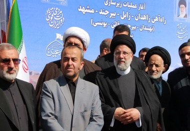  آغاز عملیات اجرایی پروژه راه‌آهن خراسان جنوبی با حضور رئیس جمهور
