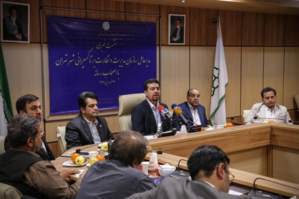 نشست خبری مدیر عامل سازمان مدیریت و نظارت بر تاکسیرانی تهران