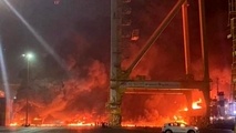 انفجار یک کشتی در بندر جبل علی دوبی 