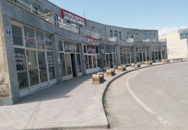 امکانات بهداشتی و رفاهی در پایانه های بار برای رانندگان کامیون فراهم نیست
