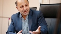 نگاه سیاسی به موضوع قیمت بنزین اشتباه است