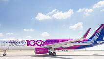 Airlines Begin Restoring Flights Following Ceasefire Agreement