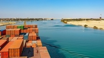 Five ships collide at Suez Canal